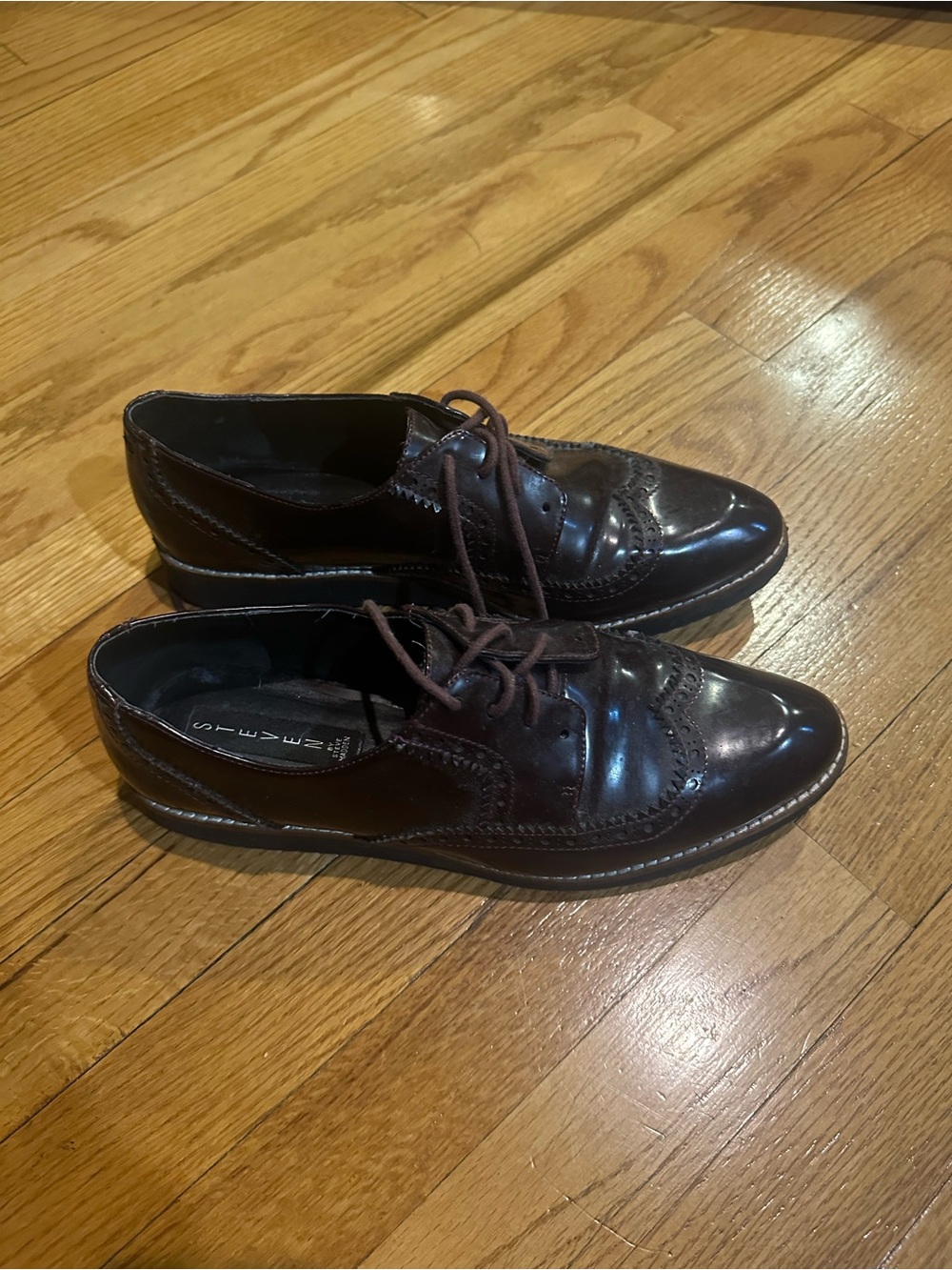 Steve Madden Men's Brown Leather Wingtip Dress Shoes
